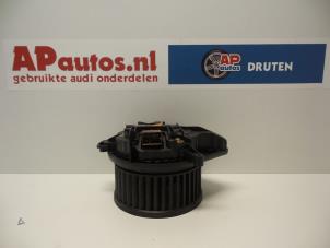 Gebruikte Chaufage Ventilatiemotor Audi A4 Avant (B6) 1.9 TDI PDE 130 Prijs € 35,00 Margeregeling aangeboden door AP Autos