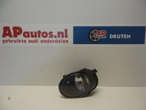 Gebruikte Mistlamp links-voor Audi TT (8N3) 1.8 20V Turbo Prijs € 35,00 Margeregeling aangeboden door AP Autos
