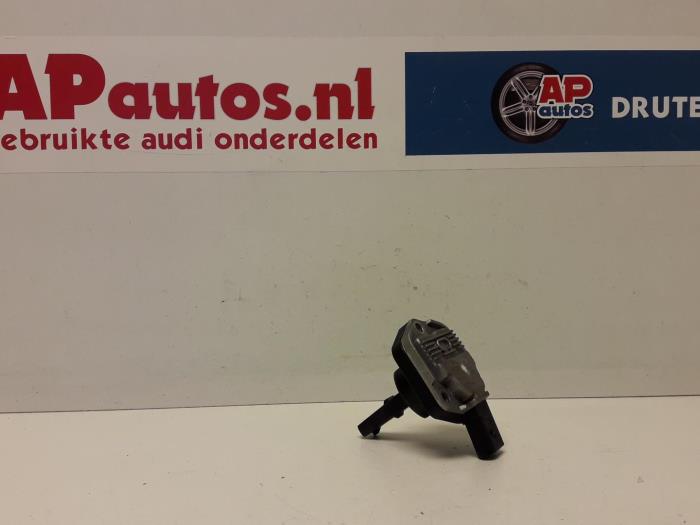 Gebruikte Oliepeil sensor Audi A4 (B7) 1.9 TDI Prijs € 14,99 Margeregeling aangeboden door AP Auto's