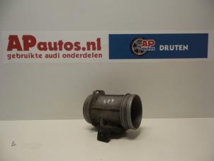 Gebruikte Luchtmassameter Audi A4 Avant (B6) 2.5 TDI 24V Prijs € 35,00 Margeregeling aangeboden door AP Autos