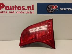 Gebruikte Achterlicht rechts Audi S4 Avant (B7) 4.2 V8 40V Prijs € 19,99 Margeregeling aangeboden door AP Autos