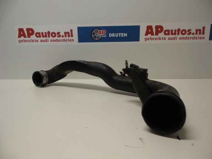 Gebruikte Intercooler Buis Audi A4 Avant (B6) 1.9 TDI PDE 130 Prijs € 24,99 Margeregeling aangeboden door AP Auto's