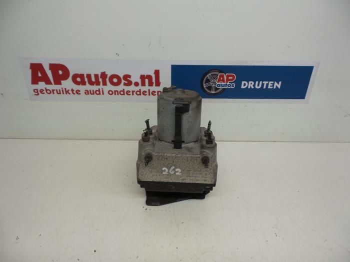 Gebruikte ABS Pomp Audi A4 (B5) 1.6 Prijs € 39,99 Margeregeling aangeboden door AP Auto's