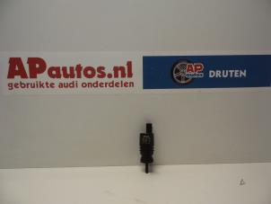 Nieuwe Ruitensproeier voor Audi A4 Prijs € 12,09 Inclusief btw aangeboden door AP Auto's