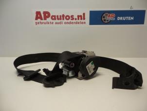 Gebruikte Veiligheidsgordel rechts-voor Audi A3 Sportback (8PA) 2.0 TDI 16V Prijs € 45,00 Margeregeling aangeboden door AP Autos
