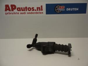Gebruikte Koppeling Hulp Cilinder Audi A3 (8L1) 1.6 Prijs € 35,00 Margeregeling aangeboden door AP Autos