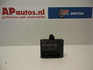 Gebruikte Deur module Audi A6 (C6) 2.0 TDI 16V Prijs € 25,00 Margeregeling aangeboden door AP Autos