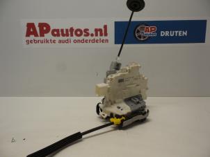 Gebruikte Portierslot Mechaniek 2Deurs links Audi TT (8J3) 2.0 TDI 16V Quattro Prijs € 29,99 Margeregeling aangeboden door AP Autos