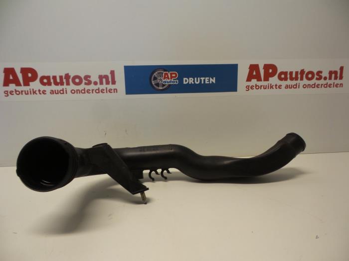 Gebruikte Intercooler Buis Audi A4 Avant (B6) 1.9 TDI PDE 130 Prijs € 24,99 Margeregeling aangeboden door AP Auto's