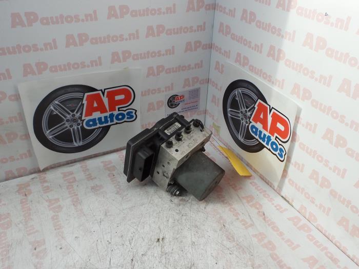 Gebruikte ABS Pomp Audi A4 (B7) 1.9 TDI Prijs € 29,99 Margeregeling aangeboden door AP Auto's