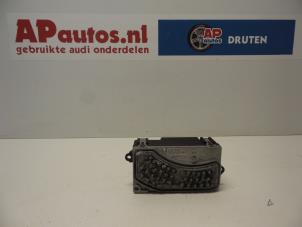 Gebruikte Kachel Weerstand Audi A4 (B6) 1.9 TDI PDE 130 Prijs € 35,00 Margeregeling aangeboden door AP Autos