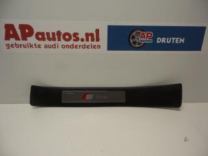 Gebruikte Sierstrip Audi A4 (B6) 1.8 T 20V Prijs € 35,00 Margeregeling aangeboden door AP Auto's