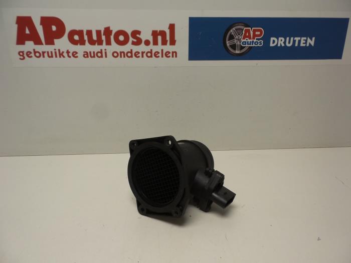 Gebruikte Luchtmassameter Audi A4 (B5) 1.8 20V Prijs € 19,99 Margeregeling aangeboden door AP Auto's