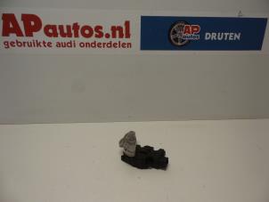 Gebruikte Kachelklep Motor Audi A5 Prijs € 14,99 Margeregeling aangeboden door AP Autos