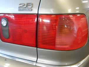 Gebruikte Achterlicht rechts Audi A8 (D2) 2.8 V6 30V Quattro Prijs € 20,00 Margeregeling aangeboden door AP Autos