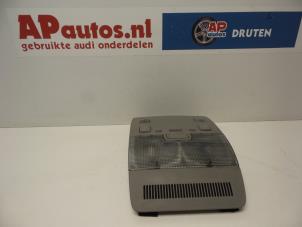 Gebruikte Binnenverlichting voor Audi A4 (B6) 2.0 FSI 16V Prijs € 35,00 Margeregeling aangeboden door AP Autos