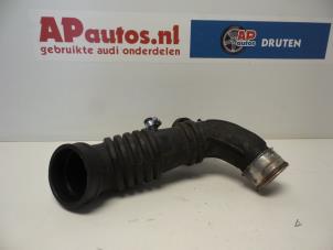 Gebruikte Aanzuigslang Lucht Audi TT (8N3) 1.8 20V Turbo Prijs € 20,00 Margeregeling aangeboden door AP Autos