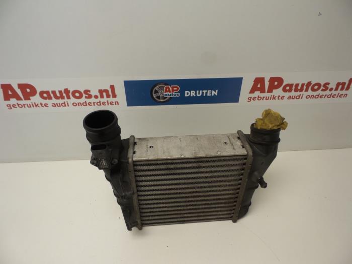 Gebruikte Intercooler Audi A4 (B7) 2.0 TFSI 20V Prijs € 24,99 Margeregeling aangeboden door AP Auto's