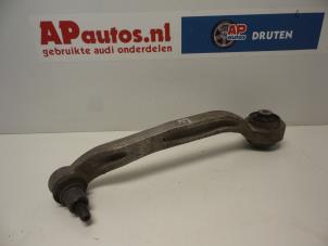Gebruikte Draagarm onder links-voor Audi A6 Prijs € 19,99 Margeregeling aangeboden door AP Autos