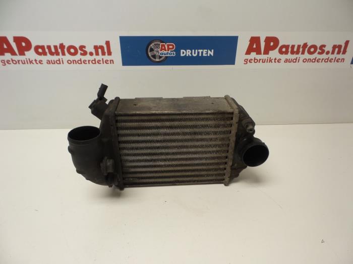 Gebruikte Intercooler Audi A4 Avant (B5) 2.5 TDI V6 24V Prijs € 24,99 Margeregeling aangeboden door AP Auto's