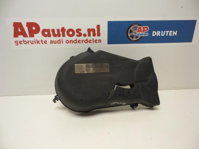 Gebruikte Distributiedeksel Audi A4 Avant (B5) 2.5 TDI V6 24V Prijs € 35,00 Margeregeling aangeboden door AP Auto's
