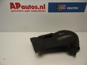 Gebruikte Distributiedeksel Audi A4 Avant (B5) 2.5 TDI V6 24V Prijs € 35,00 Margeregeling aangeboden door AP Autos