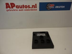 Gebruikte Bodycontrol Module Audi A5 (8T3) 2.0 FSI 16V Prijs € 100,00 Margeregeling aangeboden door AP Autos