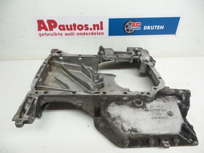 Gebruikte Carterpan Audi A8 (D2) 2.5 TDI V6 24V Prijs € 40,00 Margeregeling aangeboden door AP Auto's