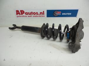 Gebruikte Voorpoot links Audi A4 Avant (B5) 2.5 TDI V6 24V Prijs € 29,99 Margeregeling aangeboden door AP Auto's