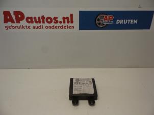Gebruikte Alarm module Audi A4 Cabriolet Quattro (B7) 1.8 T 20V Prijs € 25,00 Margeregeling aangeboden door AP Autos