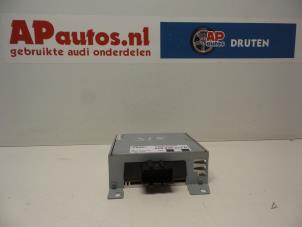 Gebruikte Radio versterker Audi A4 Avant (B7) 2.0 TDI 16V Prijs € 34,99 Margeregeling aangeboden door AP Autos