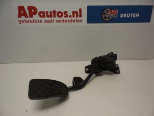 Gebruikte Gaspedaal Audi A4 (B6) 2.0 FSI 16V Prijs € 35,00 Margeregeling aangeboden door AP Autos
