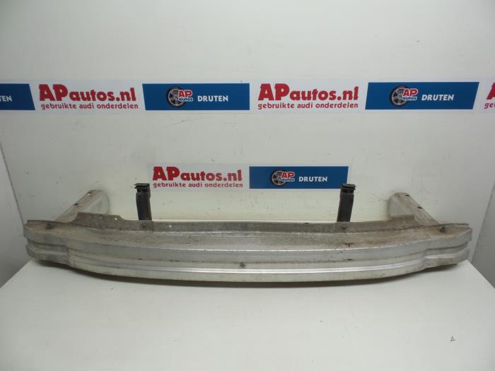 Gebruikte Bumperframe achter Audi A4 Cabriolet Quattro (B7) 1.8 T 20V Prijs € 24,99 Margeregeling aangeboden door AP Auto's