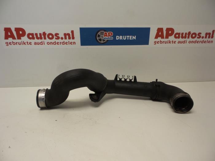 Gebruikte Intercooler Slang Audi A3 Sportback (8PA) 1.9 TDI Prijs € 14,99 Margeregeling aangeboden door AP Auto's