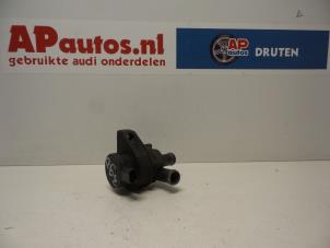 Gebruikte Watercirculatiepomp Audi A3 Sportback (8PA) 2.0 TFSI 16V Prijs € 24,99 Margeregeling aangeboden door AP Autos