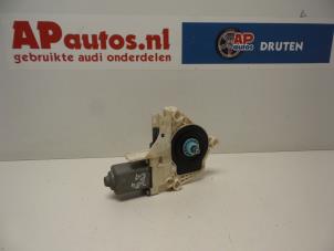 Gebruikte Portierruitmotor Audi A1 Sportback (8XA/8XF) 1.4 TFSI Cylinder on demand 16V Prijs € 19,99 Margeregeling aangeboden door AP Autos