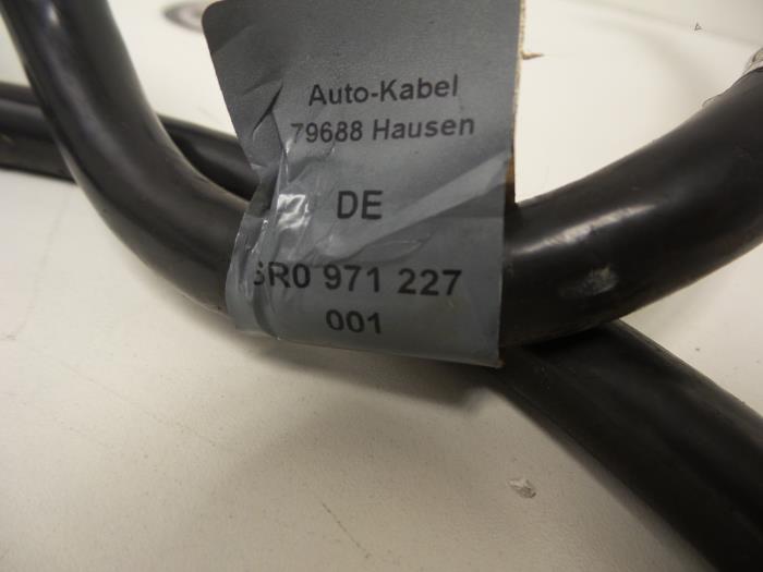 Kabel (diversen) van een Audi A1 Sportback (8XA/8XF) 1.4 TFSI Cylinder on demand 16V 2014