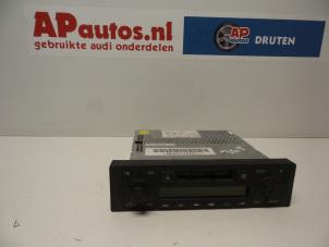 Gebruikte Radio/Cassette Audi TT (8N3) 1.8 T 20V Quattro Prijs € 39,99 Margeregeling aangeboden door AP Autos
