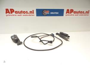 Gebruikte Koplamp Sproeier Audi A8 (D3) 3.7 V8 40V Quattro Prijs op aanvraag aangeboden door AP Autos