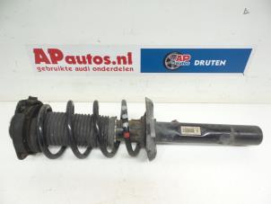 Gebruikte Mac Phersonpoot links-voor Audi A3 Sportback (8PA) 1.6 Prijs € 75,00 Margeregeling aangeboden door AP Autos