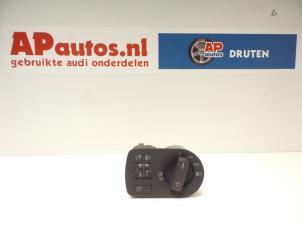 Gebruikte Licht Schakelaar Audi A3 Sportback (8PA) 2.0 TDI 16V Prijs € 35,00 Margeregeling aangeboden door AP Autos