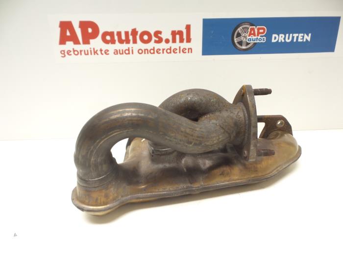 Gebruikte Spruitstuk Uitlaat Audi A4 (B6) 2.0 FSI 16V Prijs € 24,99 Margeregeling aangeboden door AP Auto's
