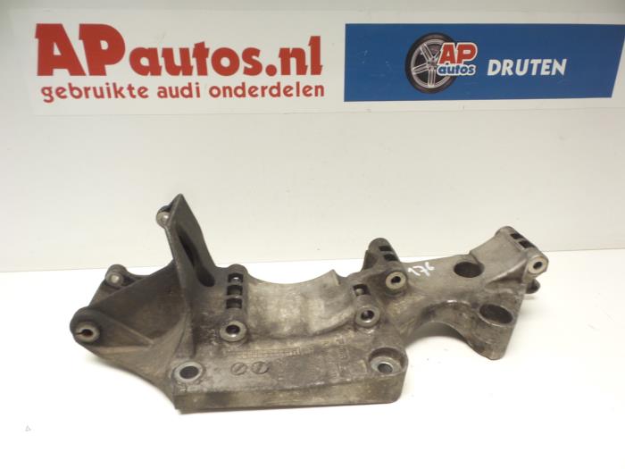 Gebruikte Dynamosteun boven Audi TT (8N3) 1.8 20V Turbo Quattro Prijs € 19,99 Margeregeling aangeboden door AP Auto's