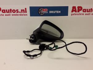 Gebruikte Buitenspiegel rechts Audi A1 (8X1/8XK) 1.6 TDI 16V Prijs € 74,99 Margeregeling aangeboden door AP Autos