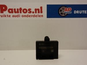 Gebruikte Deur module Audi A1 Sportback (8XA/8XF) 1.2 TFSI Prijs € 25,00 Margeregeling aangeboden door AP Autos