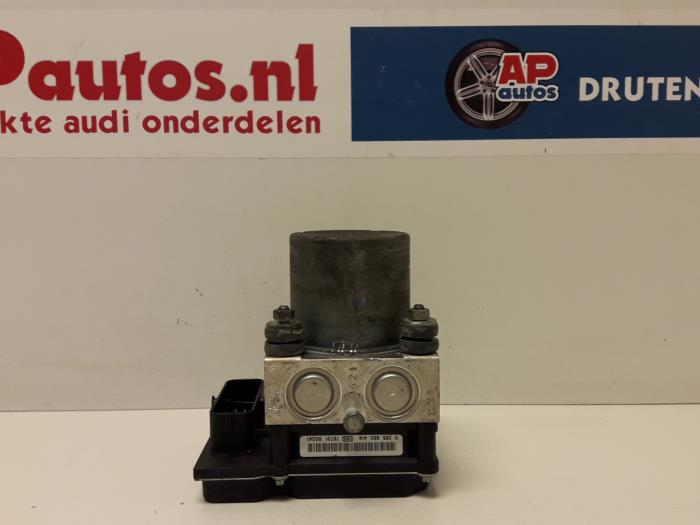 Gebruikte ABS Pomp Audi RS 4 Avant (B7) RS4 4.2 V8 40V Prijs € 174,99 Margeregeling aangeboden door AP Auto's