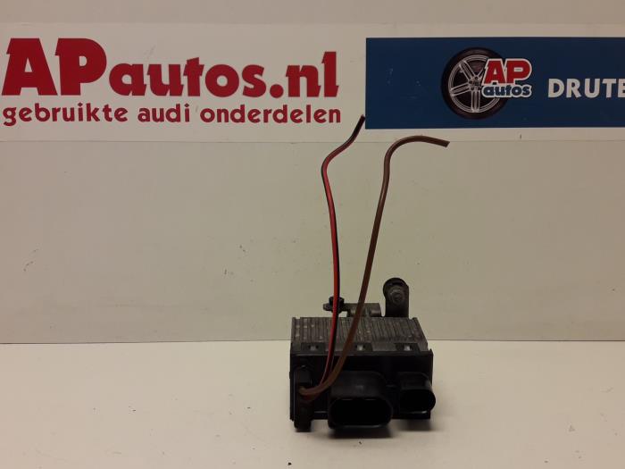 Gebruikte Computer Koeling Audi RS 4 Avant (B7) RS4 4.2 V8 40V Prijs € 49,99 Margeregeling aangeboden door AP Auto's