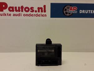 Gebruikte Module Centrale Deurvergrendeling Audi A6 Avant (C6) 2.7 TDI V6 24V Prijs € 24,99 Margeregeling aangeboden door AP Autos