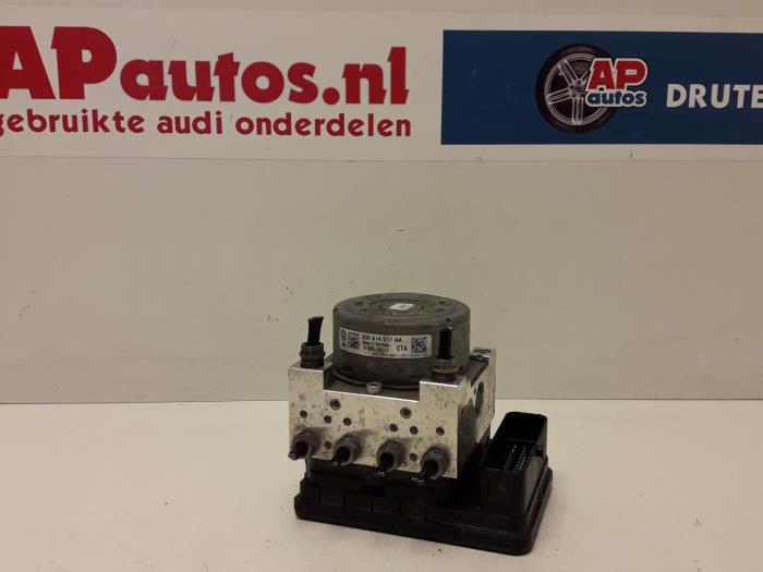 Gebruikte ABS Pomp Audi A3 Sportback (8VA/8VF) 1.6 TDI Ultra 16V Prijs € 64,99 Margeregeling aangeboden door AP Auto's