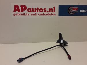 Gebruikte GPS Antenne Audi A6 Avant Quattro (C6) 3.0 TDI V6 24V Prijs € 19,99 Margeregeling aangeboden door AP Autos